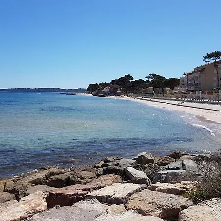 Apartamento La Parenthese Hyeroise T3 Sur Le Port De *